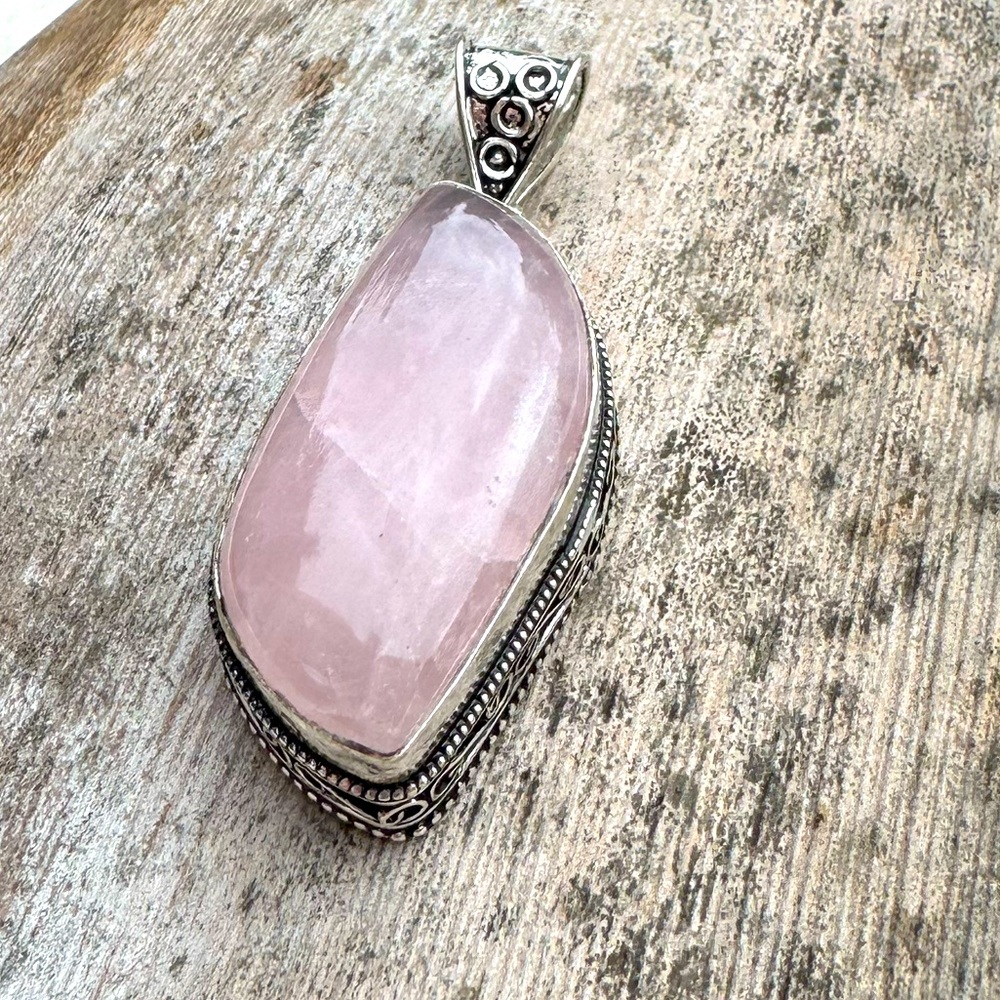 Rose Quartz Pendant